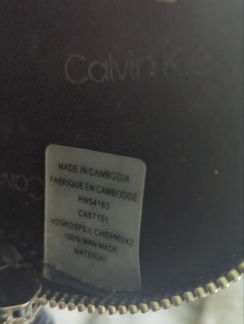 Calvin Klein Black Round Leather Coin Case with Wrist Strap NWOT - Picture 8 of 8